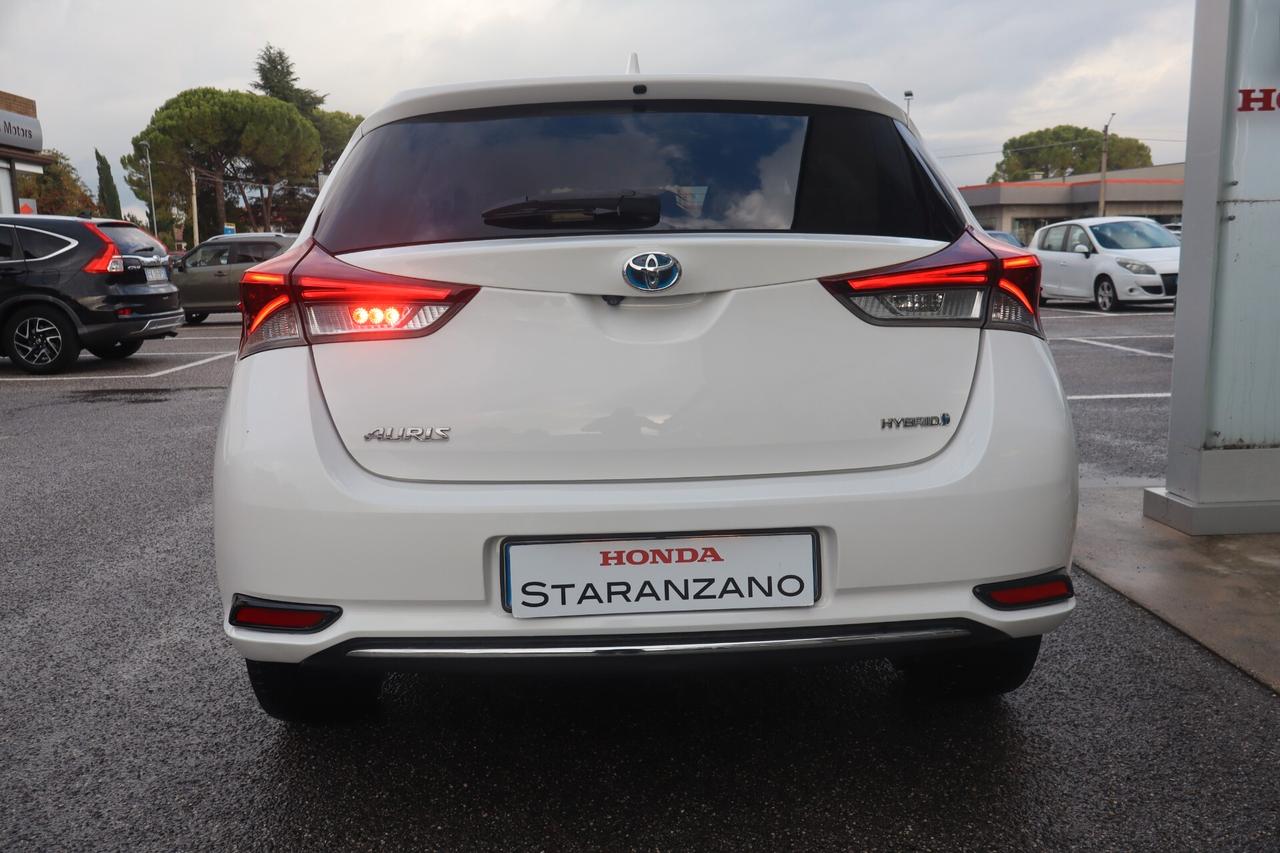 Toyota Auris 1.8 Hybrid Style