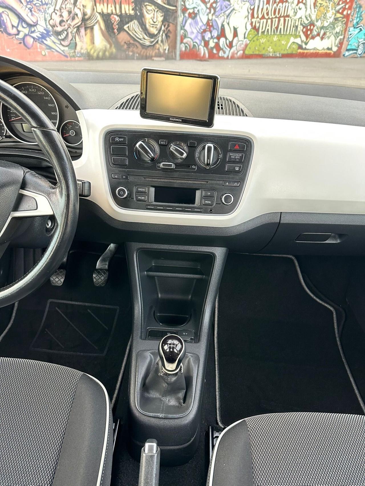 Seat Mii 1.0 68 CV 5 porte Chic Ecofuel