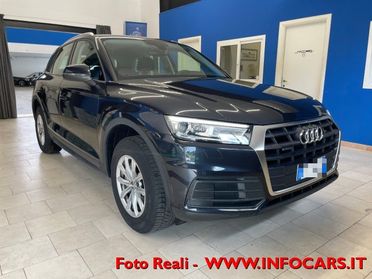 AUDI Q5 40 TDI quattro S tronic Business