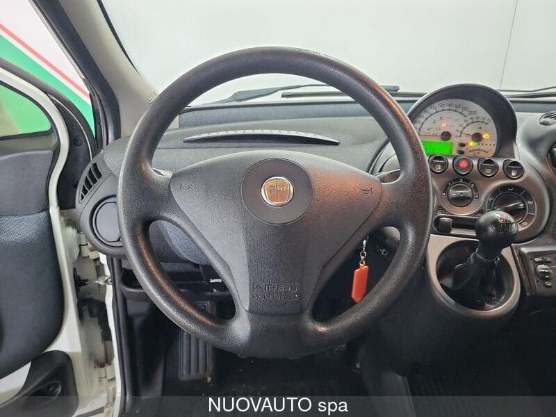 FIAT Multipla Multipla 1.6 16V Natural Power Dynamic