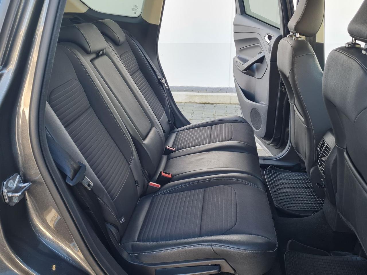 Ford Kuga 1.5 EcoBoost Titanium #9477