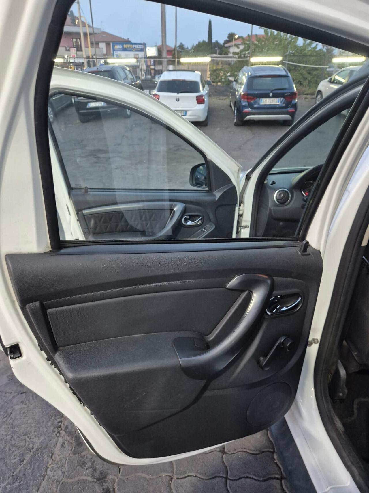 Peugeot 2008 BlueHDi 100 S&S Allure