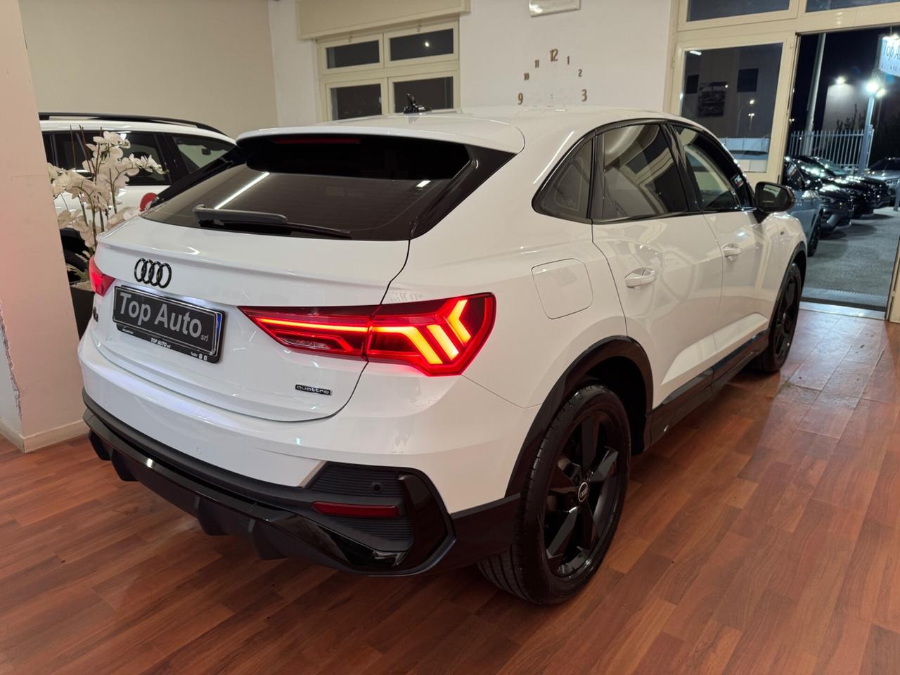 AUDI Q3 SPB 35 TDI S TRONIC S LINE EDITION - MY21