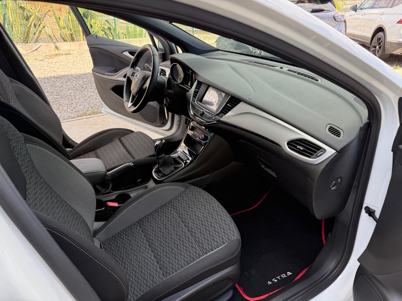 Opel Astra 1.5 CDTI 105 CV S&S Sports Tourer Business Elegance