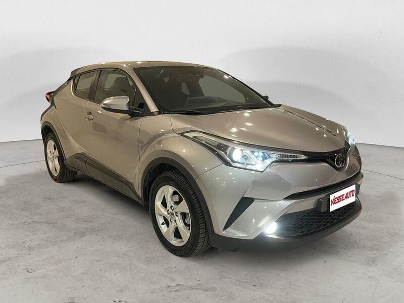 Toyota C-HR C-HR 1.2 Turbo CVT 4WD Active