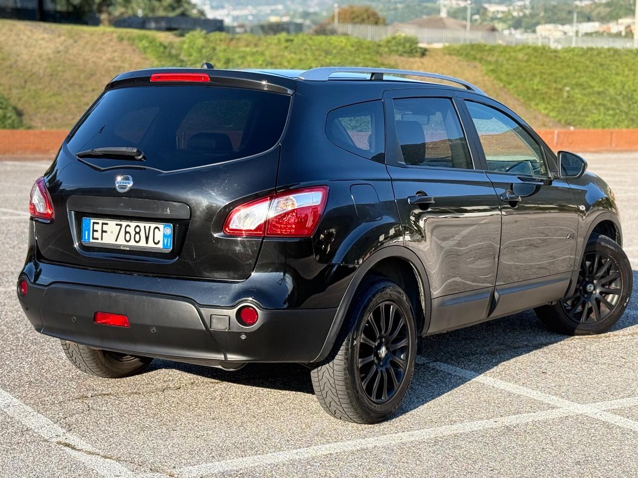 Nissan Qashqai Qashqai+2 2.0 dCi DPF n-tec