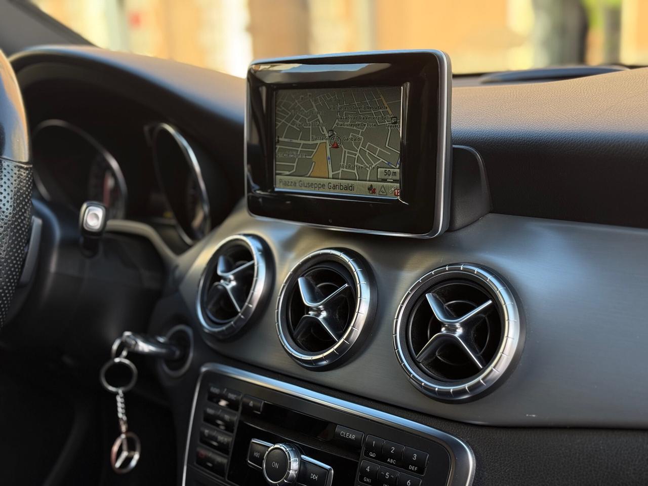 Mercedes-benz CLA 220CDI Automatic PremiumAMG 170 CV LED