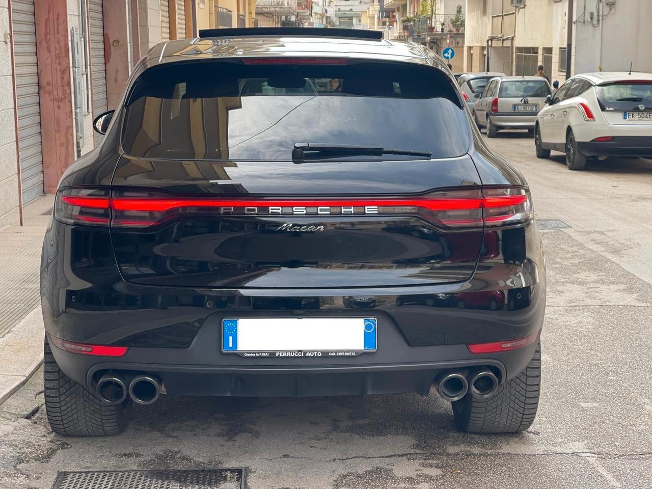 Porsche Macan 2.0 TETTO/FULL