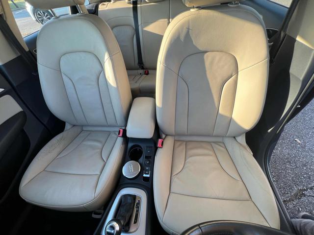 AUDI Q3 2.0 TDI 150 CV S tronic Business