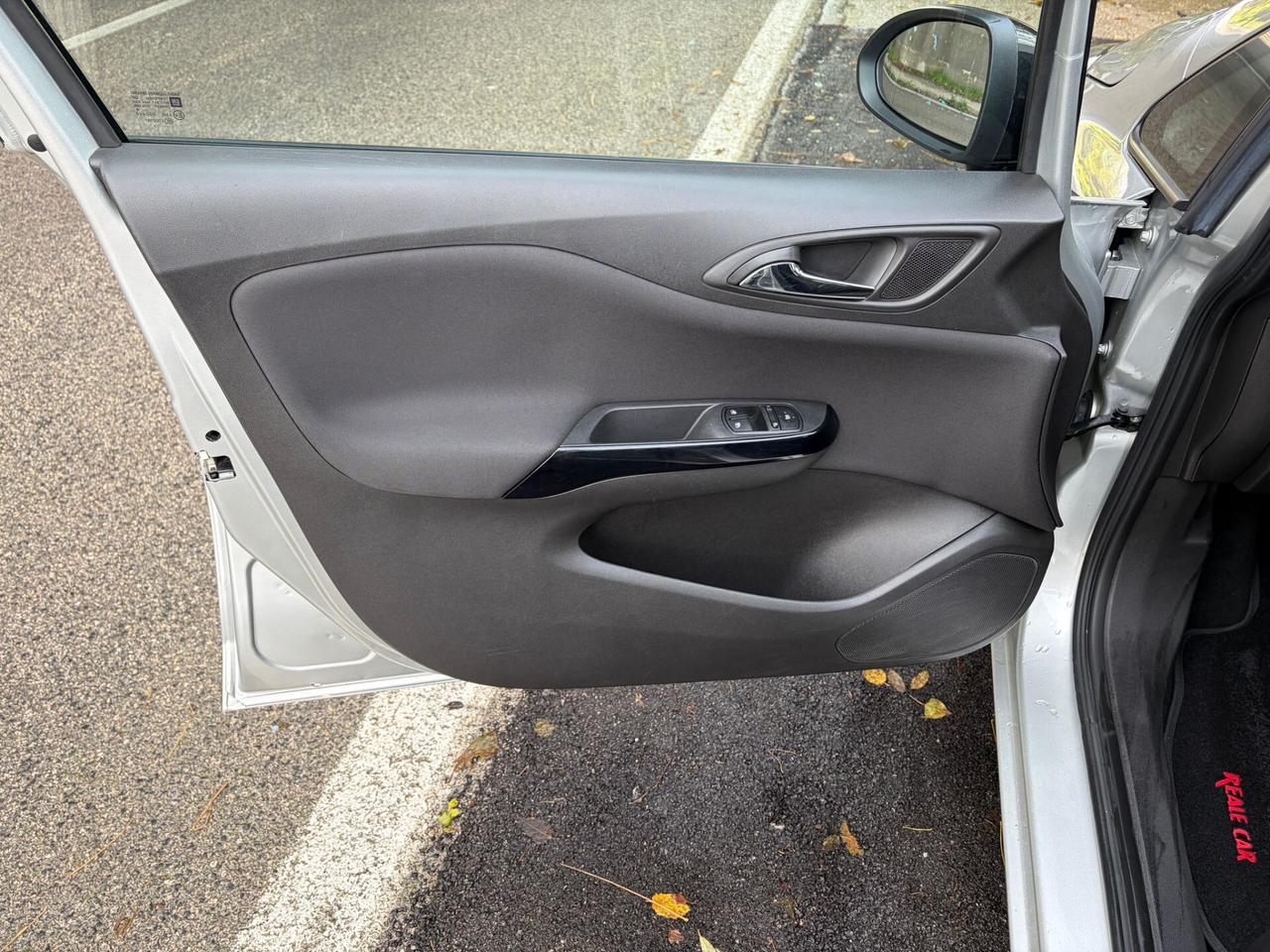 Opel Corsa 1.2 GPL 69CV 5P b-Color