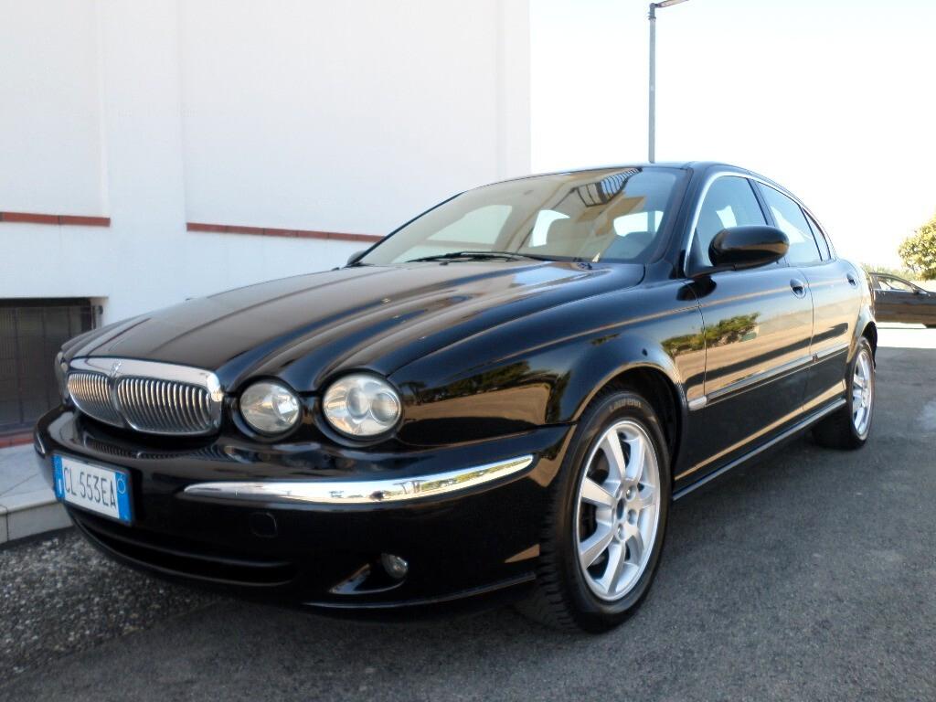 JAGUAR X-TYPE d