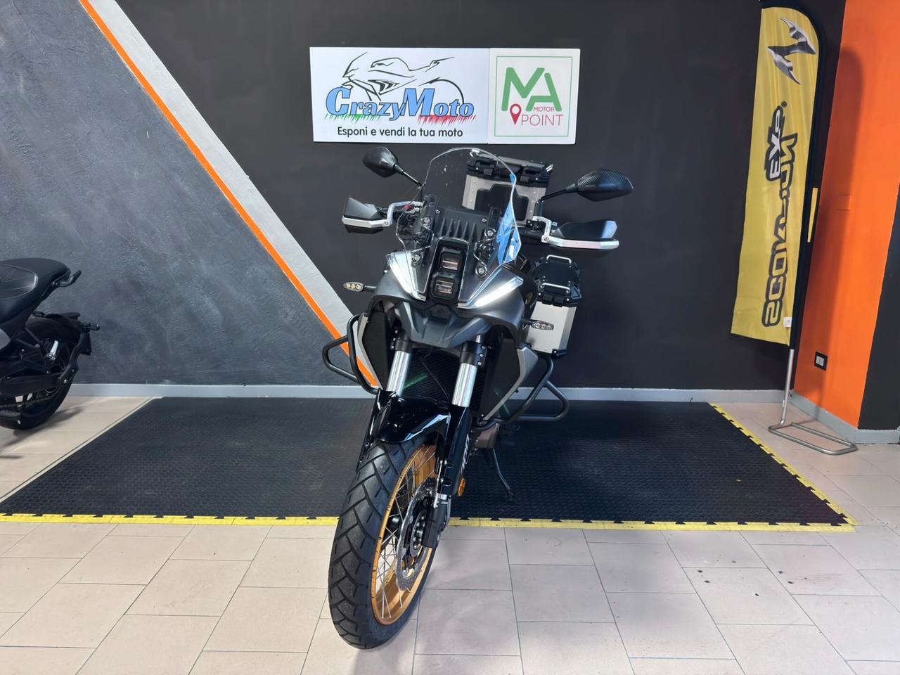 Qj Motor SRT 700 SX