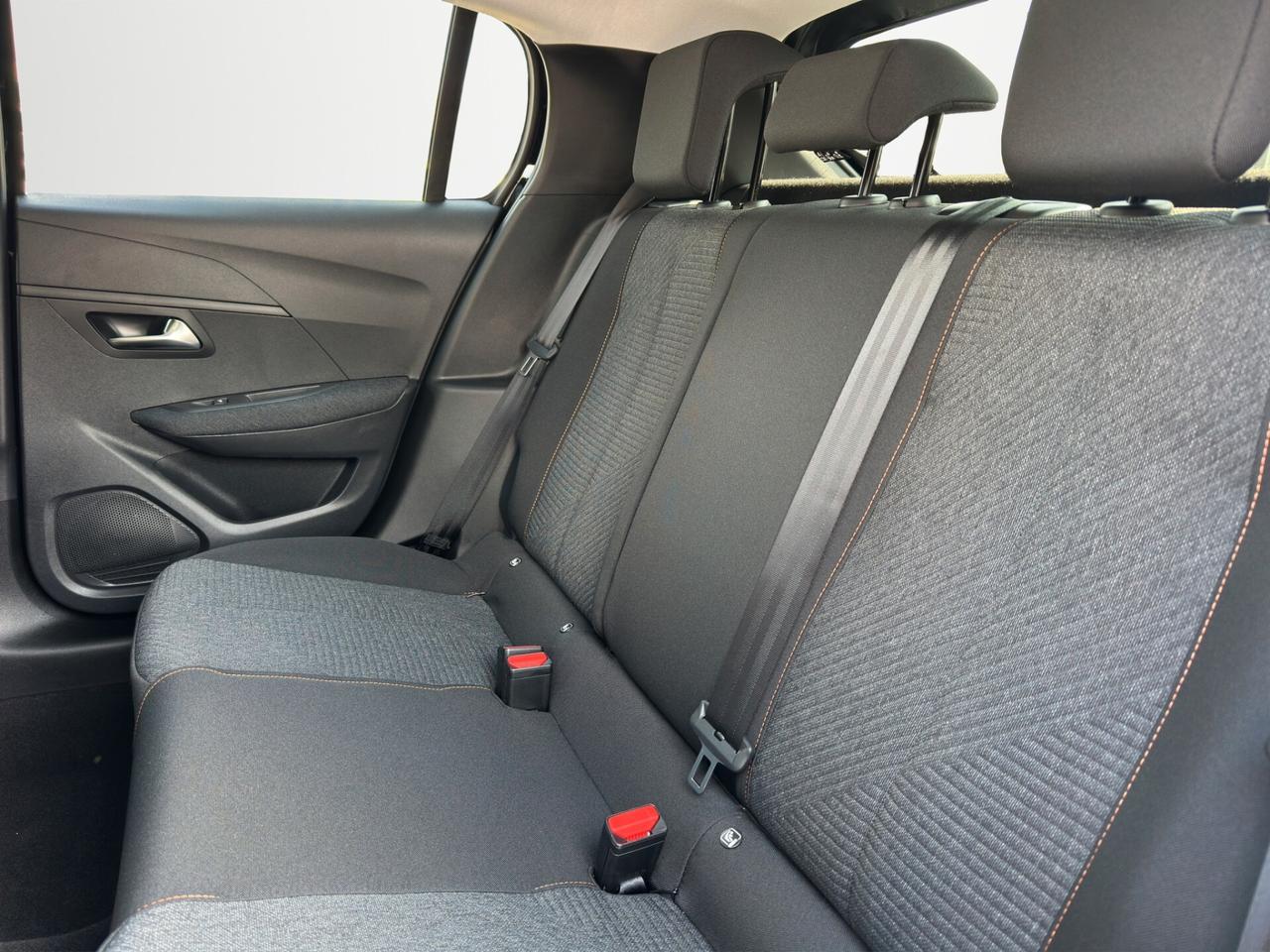 Peugeot 208 1.2 Turbo 100 Cv. Business