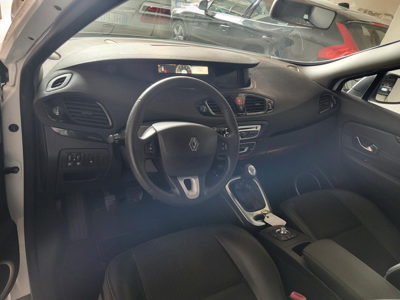 Renault Scenic Scénic X-Mod 1.5 dCi 110CV Luxe