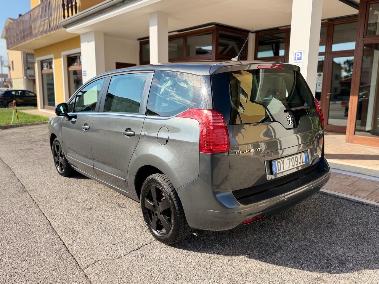 Peugeot 5008 2.0 HDi 163CV aut. Féline