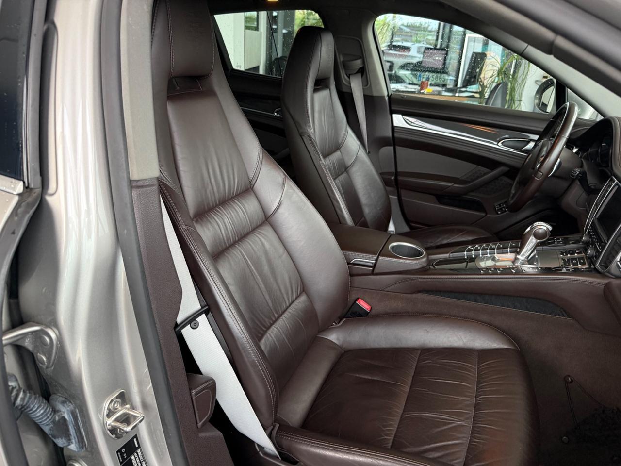 Porsche Panamera 4.8 4S