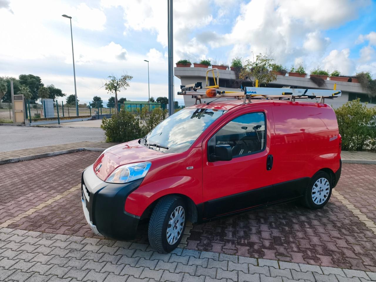 Fiat fiorino 1.3 Multijet 95cv ( allestimento officina) 12 mesi di garanzia