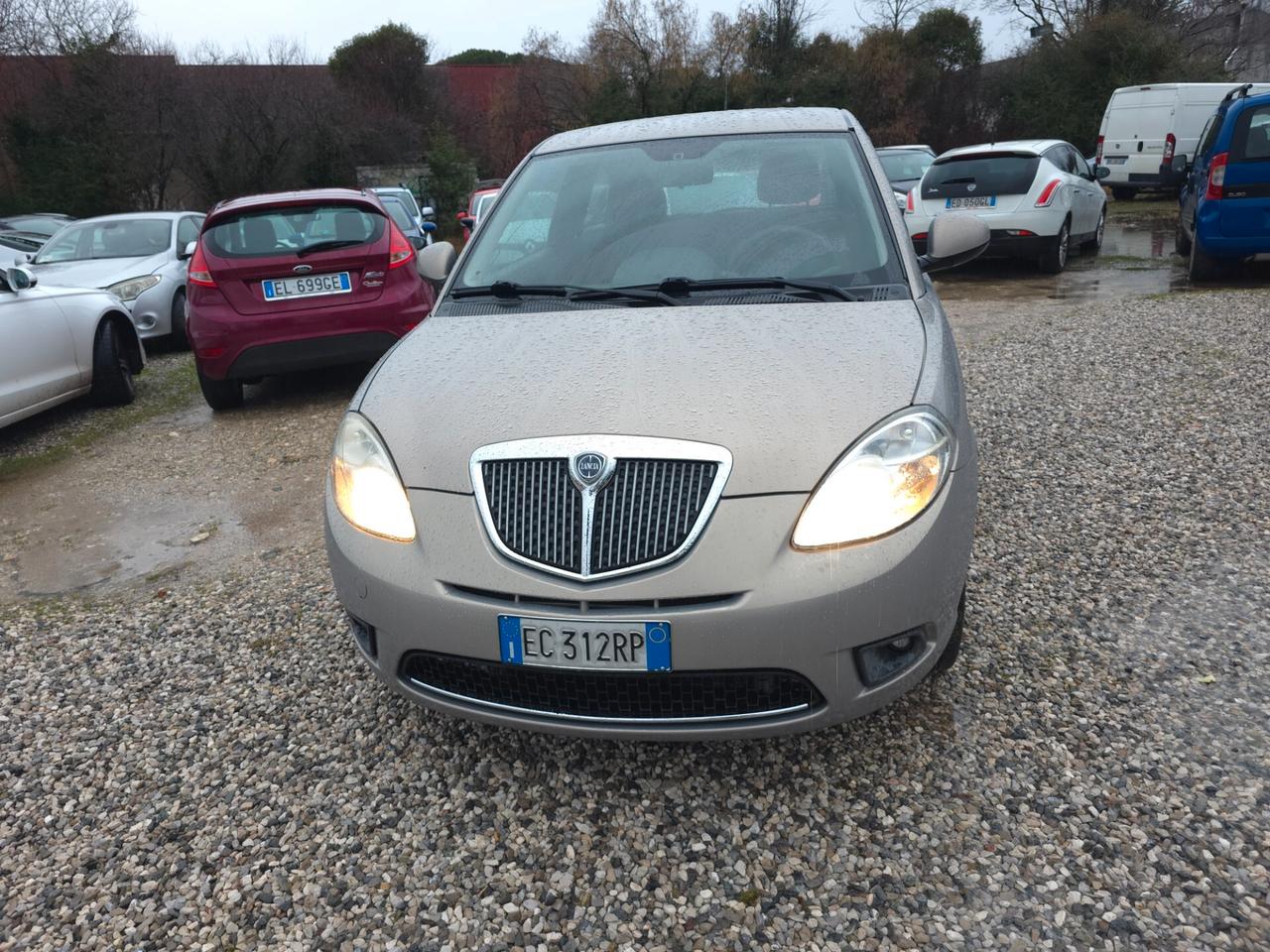 Lancia Ypsilon 1.2 69 CV Elle