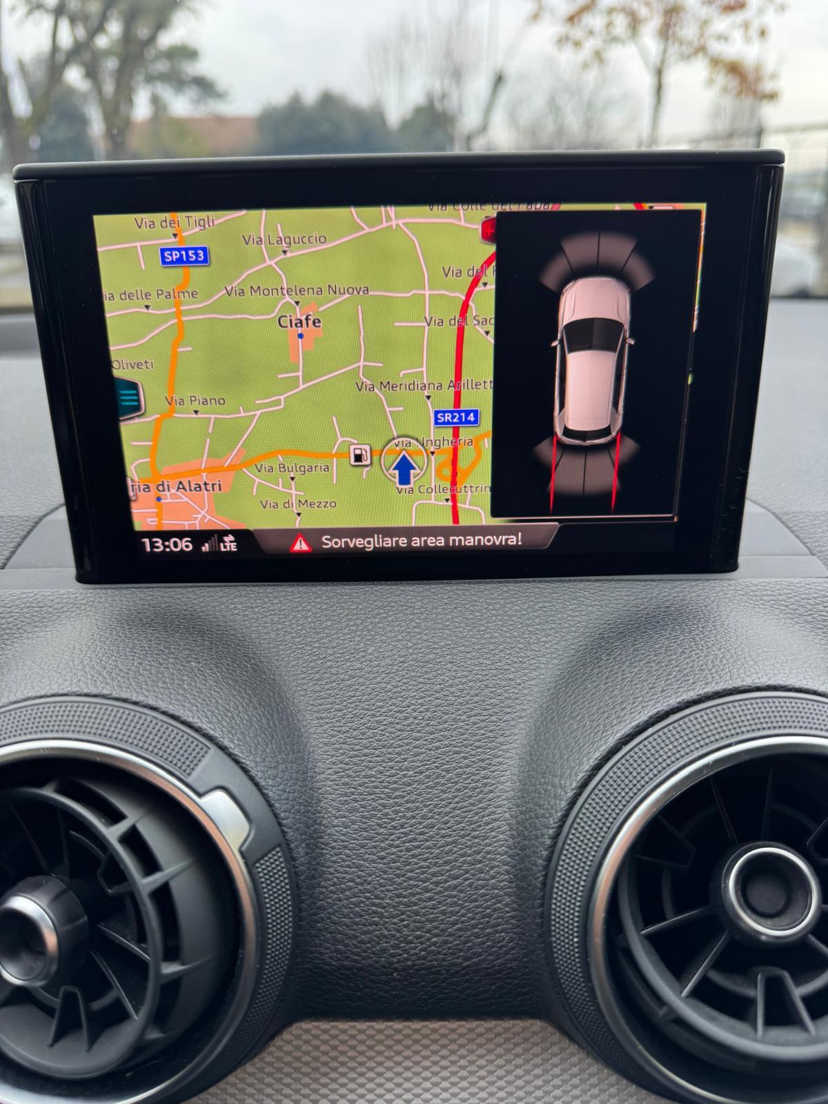 Audi Q2 35 TDI S tronic Business