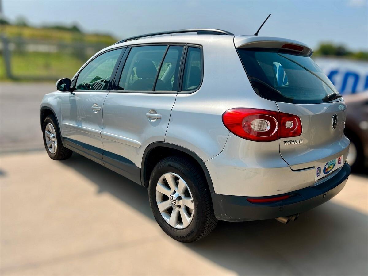 Volkswagen Tiguan 2.0 TDI DPF 4MOTION Sport & Style