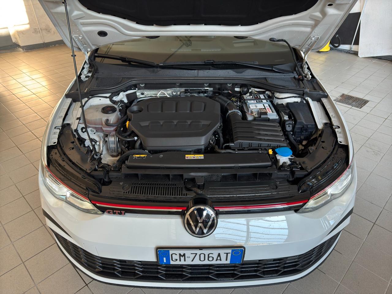 VW Golf GTI 2.0 TSI DSG 245CV