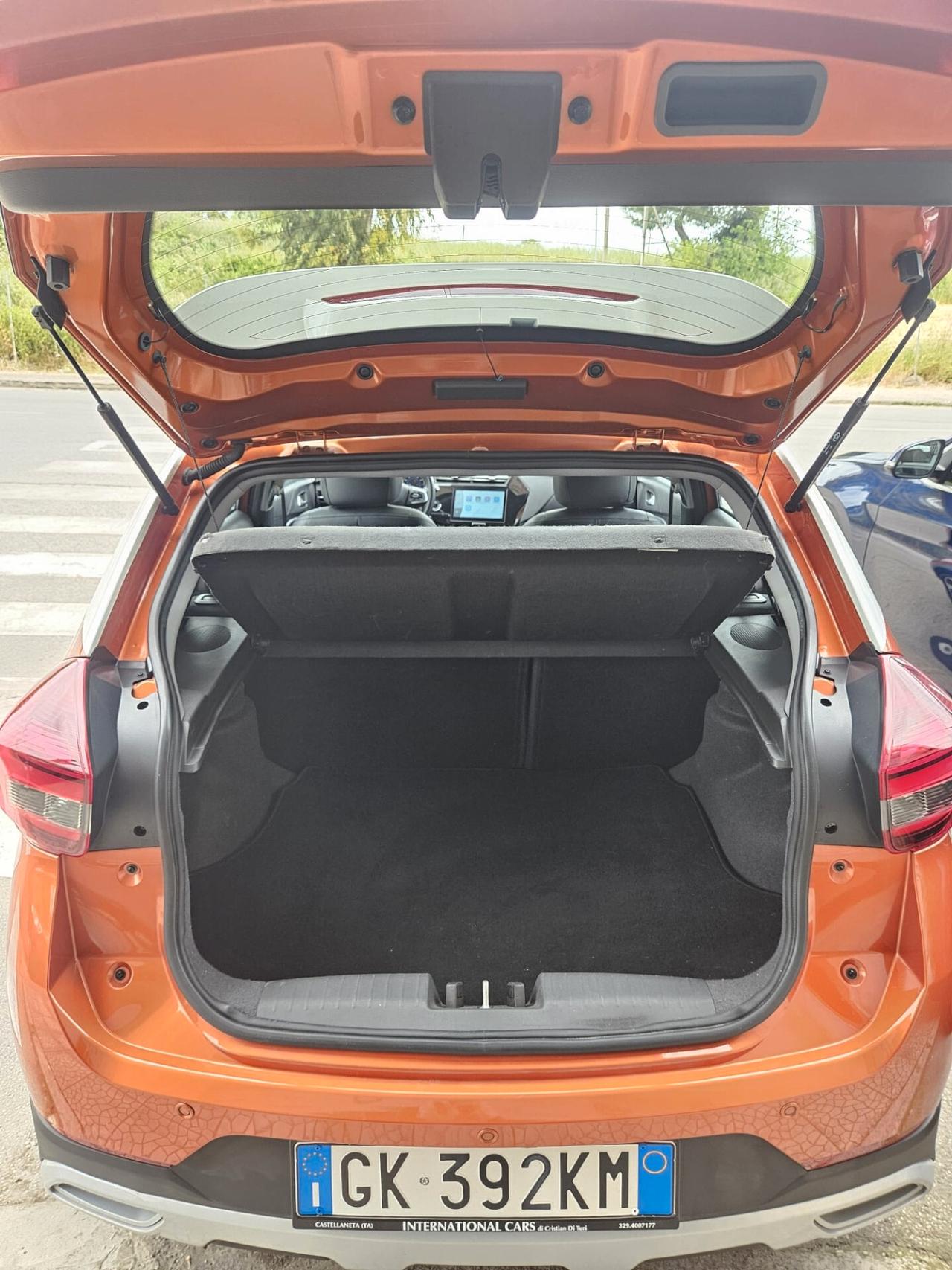 DR 3.0 BENZ. GPL 1.5 TETTO PELLE FULL