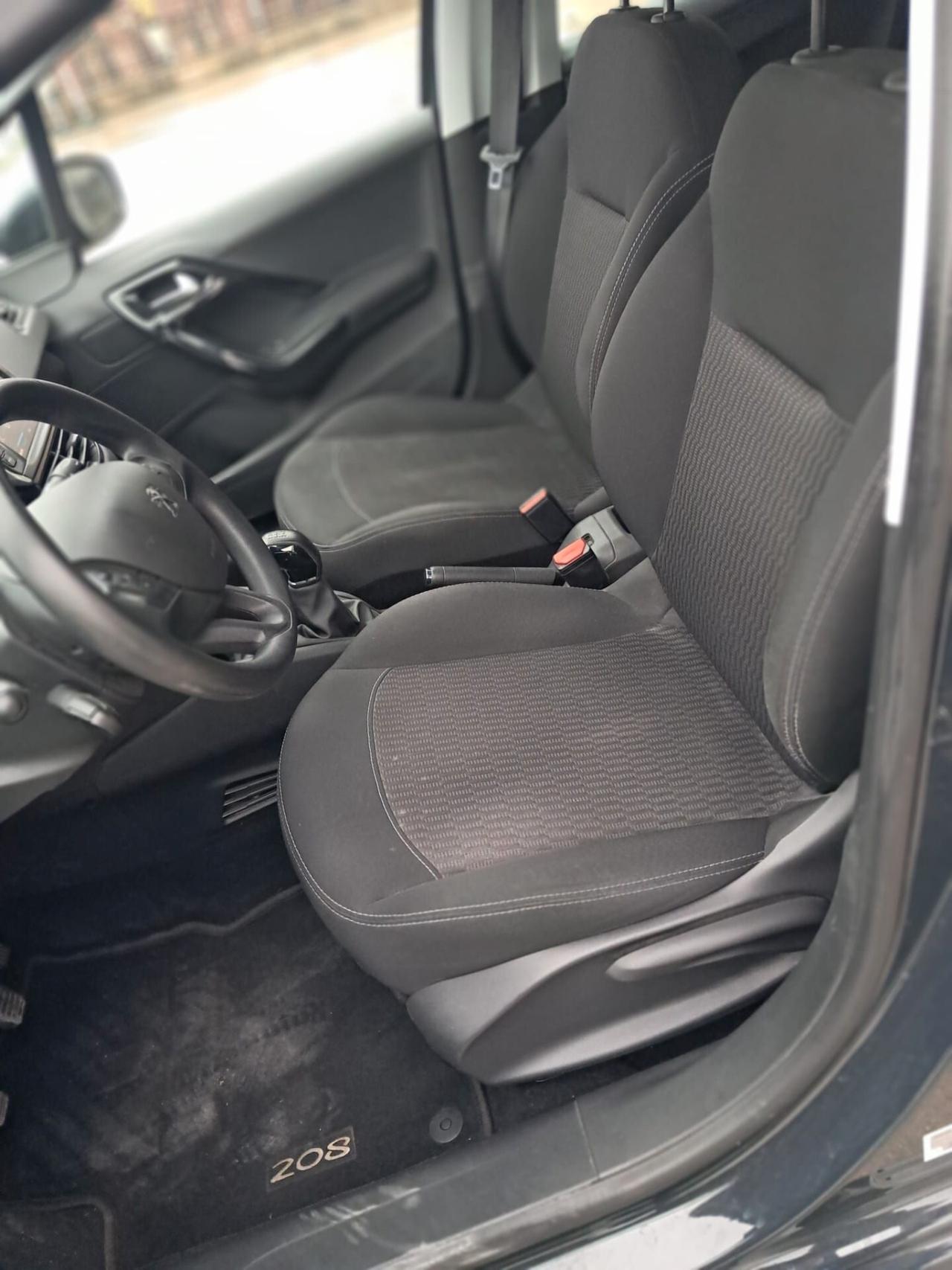 Peugeot 208 PureTech 82 5 porte Active