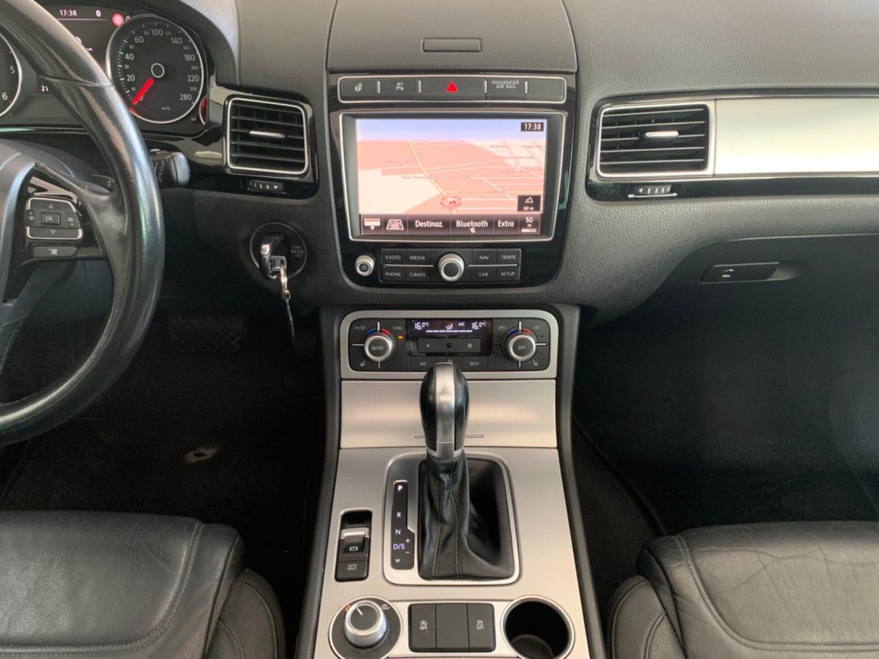 Volkswagen Touareg 3.0 TDI 204 CV tiptronic BlueMotion Techn. Executive