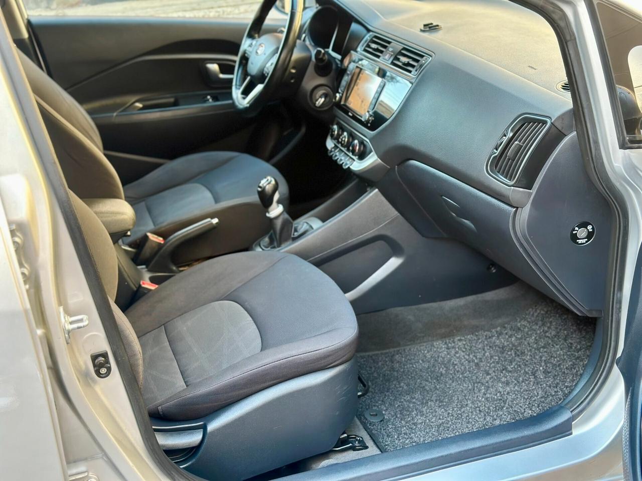 Kia Rio 1.1 CRDi 5 P OK neopatentati