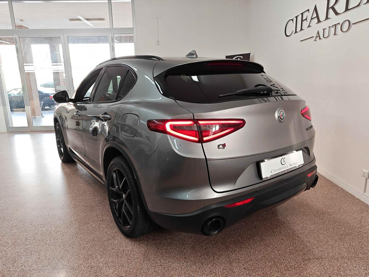 Alfa Romeo Stelvio 2.2 Turbodiesel 190 CV AT8 Q4 B-Tech