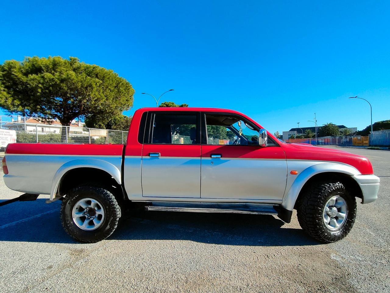 Mitsubishi L200 2.5 TDI 4WD Double Cab Pick-up GLS