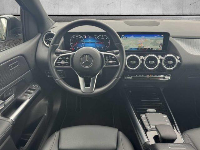 MERCEDES-BENZ B 180 d Automatic Sport