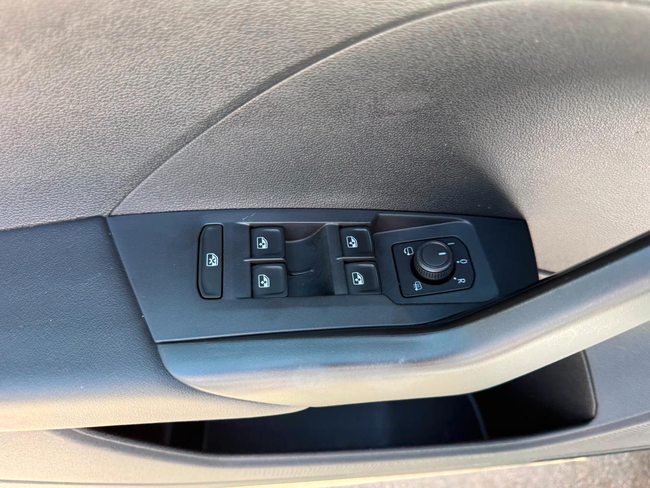 Volkswagen T-Cross 2022 1.0 TSI 95cv Sport 43000KM