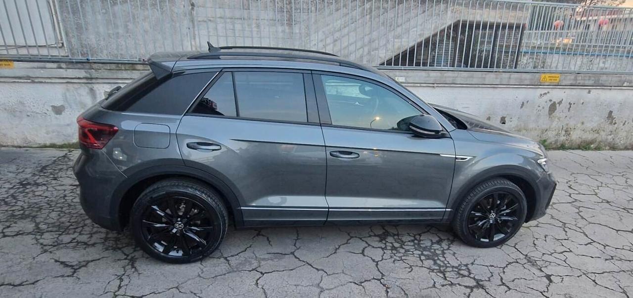 Volkswagen T-Roc 1.5 TSI ACT DSG R-Line
