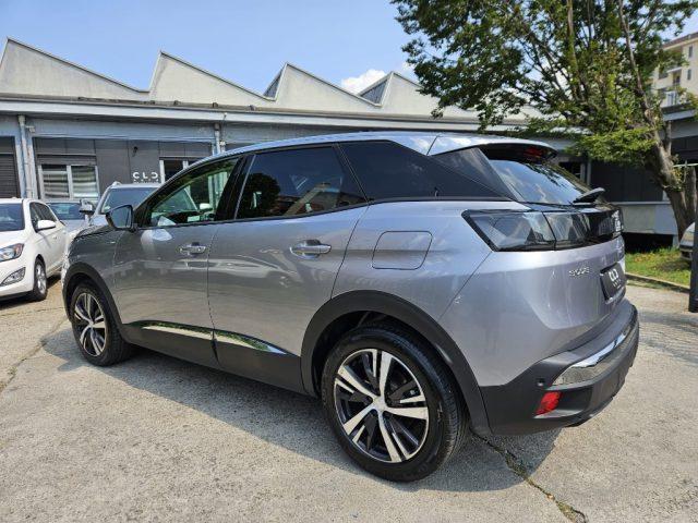 PEUGEOT 3008 Hybrid 225 e-EAT8 Allure