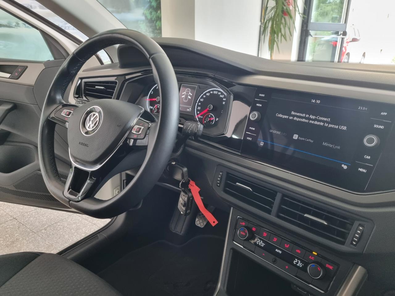Volkswagen Polo 1.0 TGI 5p. Comfortline CLIMATRONIC, APP CONNECT
