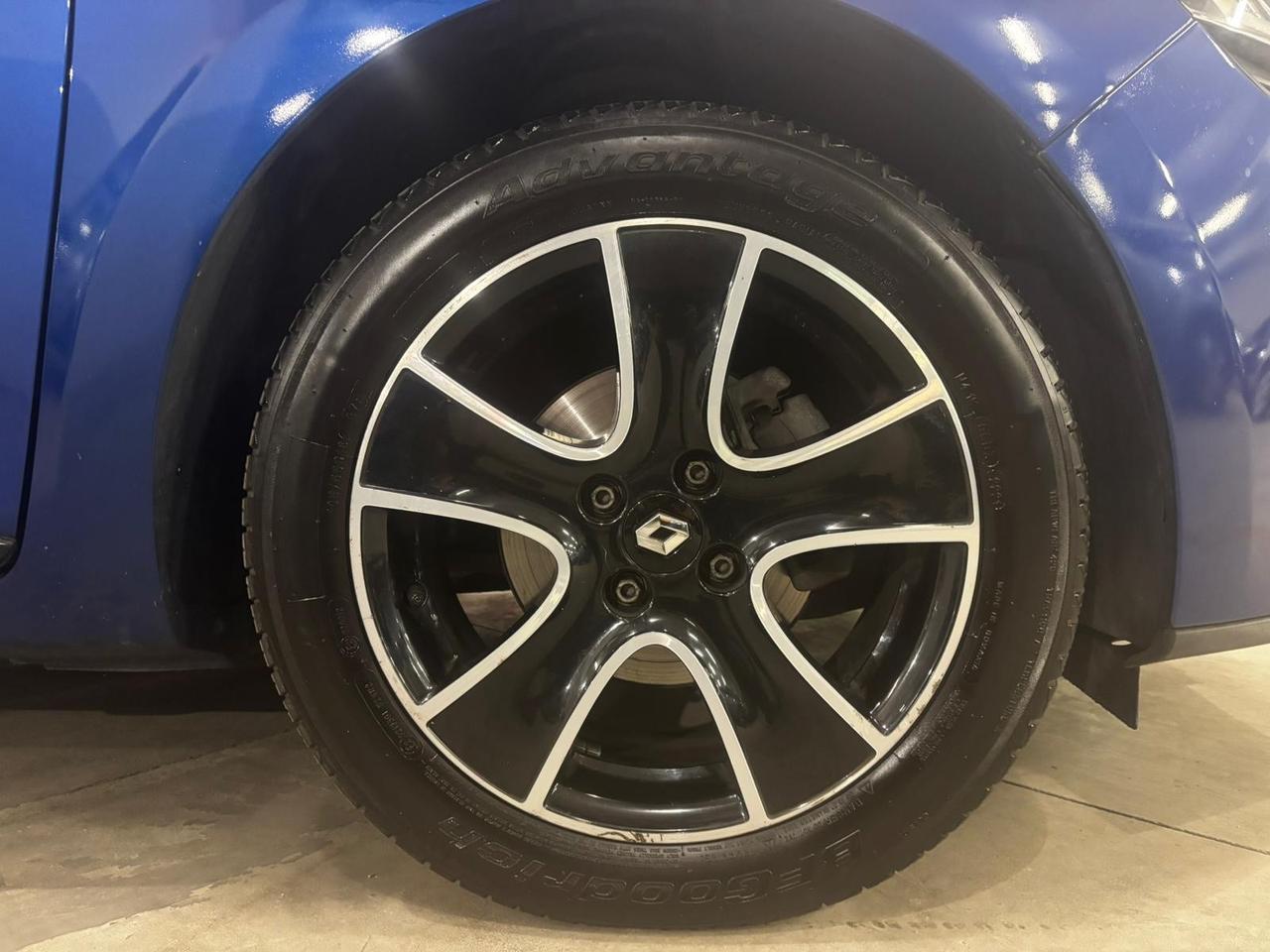 RENAULT Clio Sporter 1.5 dci Moschino Zen 75cv