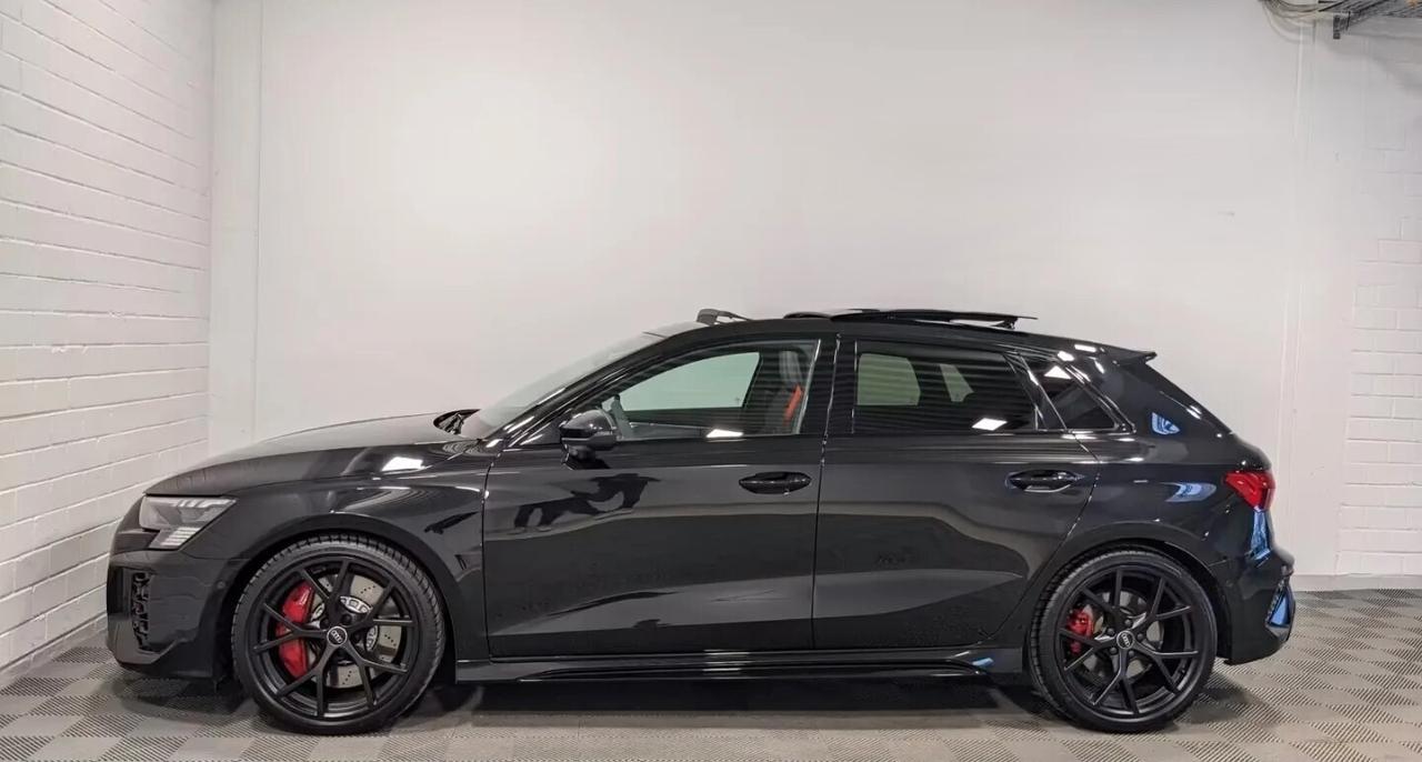 Audi RS3 Sportback 2.5 TFSI qu MTRX/TWTTO/SEDILI MASSAGIANTI/RETRO-CAMERA/NAVI