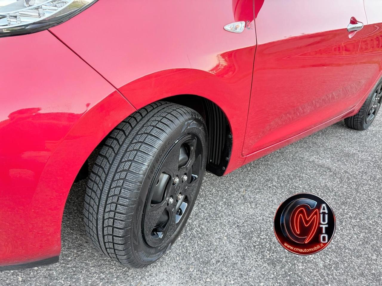 Kia Picanto 1.0 12V 5 porte Glam