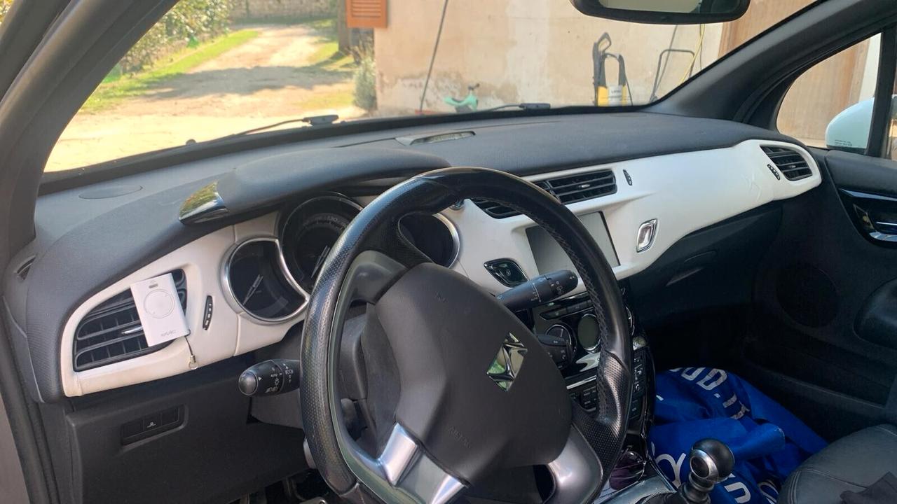 Ds DS3 1.6i 155CV. SPORT SCHIC