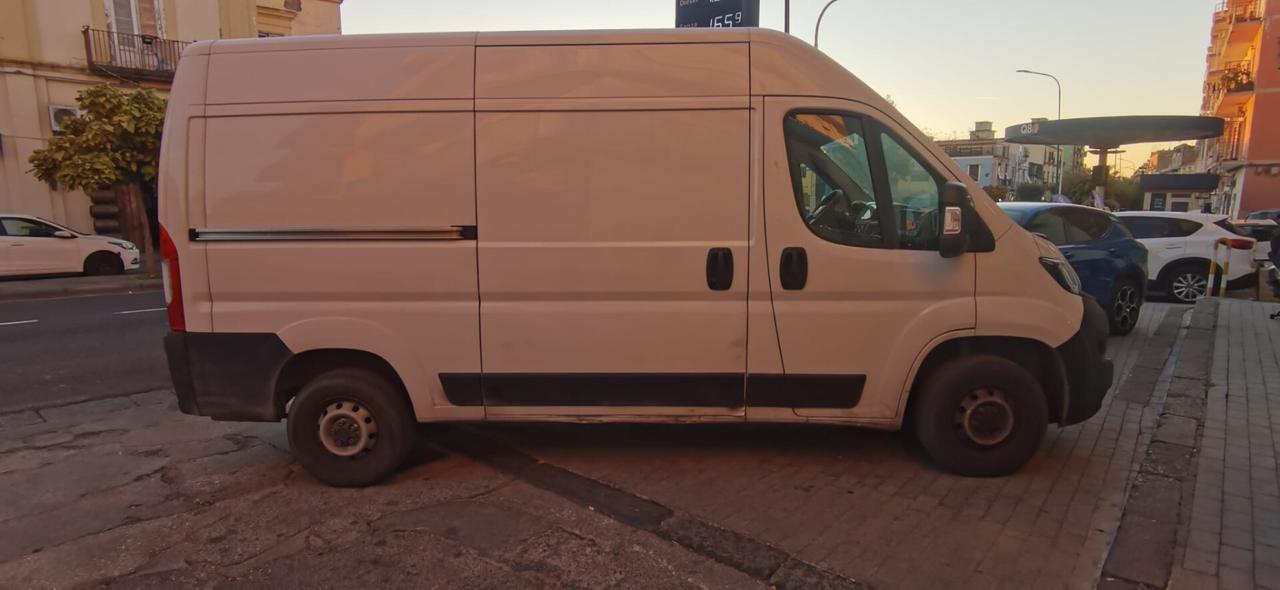 Fiat Ducato 2.2 passo lungo diesel 2022 USATO