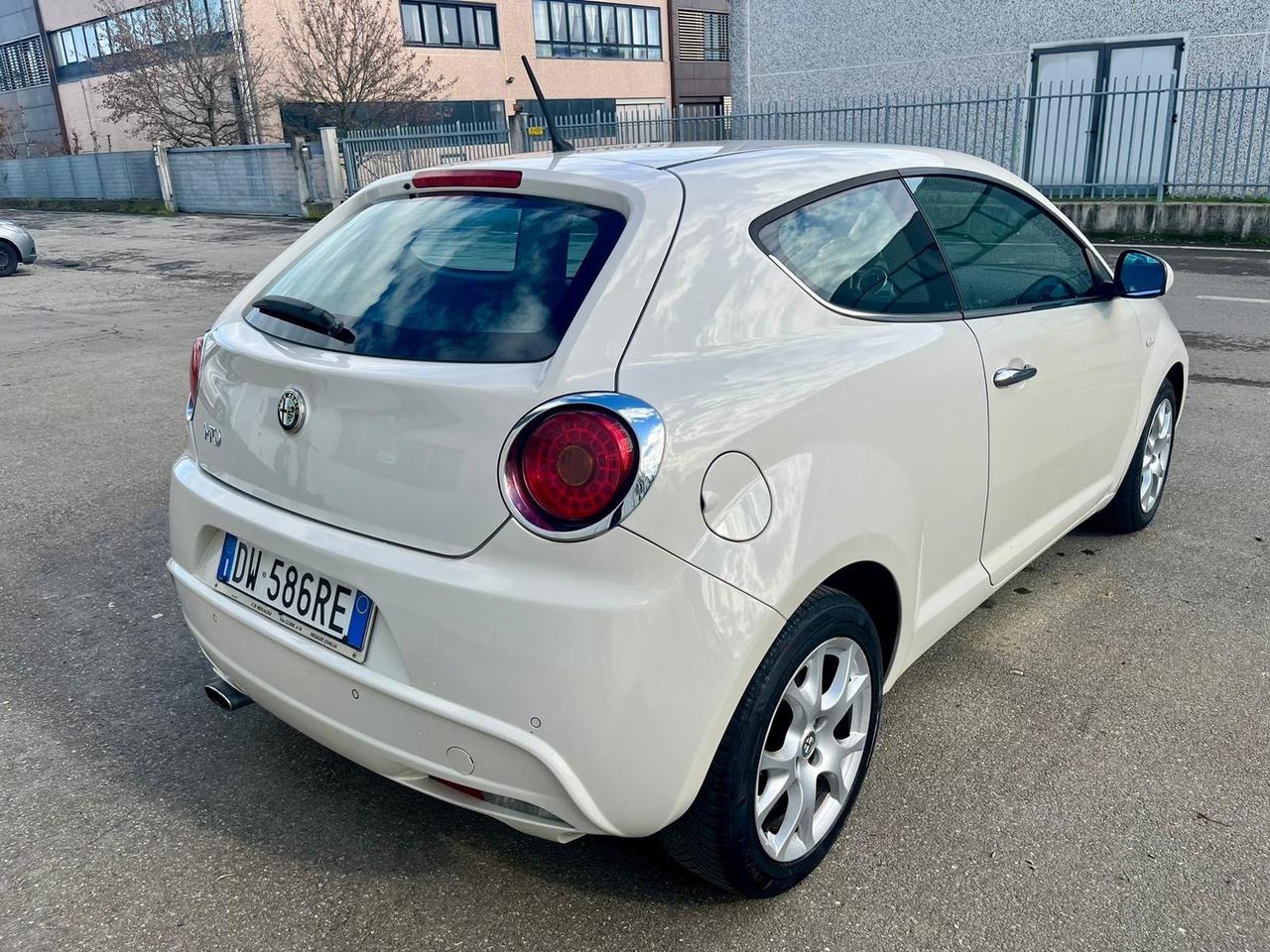 Alfa Romeo MiTo 1.4GPL 181.000km 2010 per neopatentati