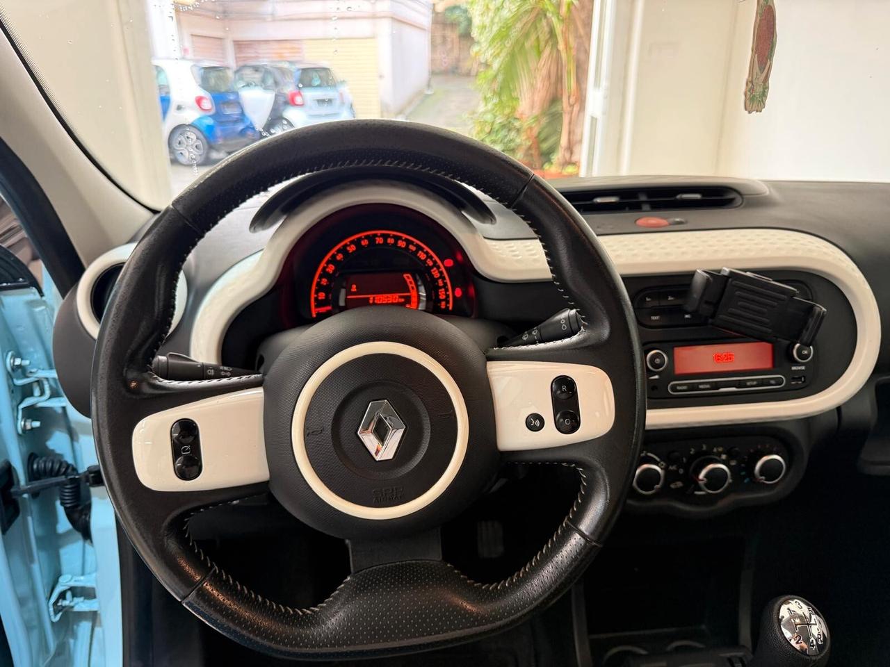 Renault Twingo 1.0cc benzina - Neopatentati