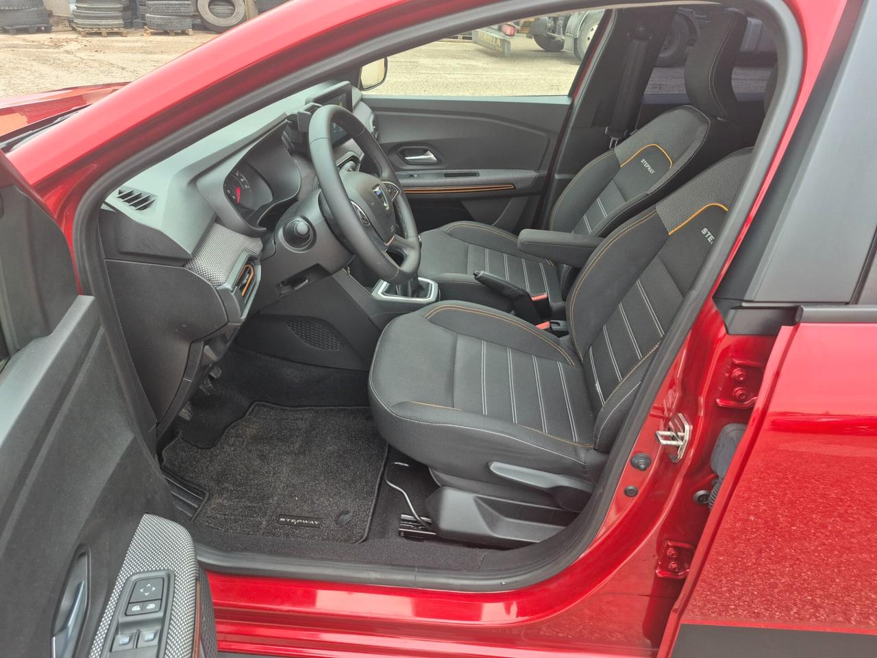 Dacia Sandero Stepway 1.0 TCe 100 CV ECO-G Comfort