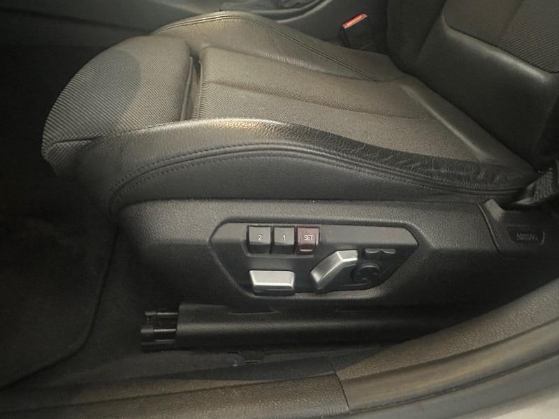 BMW Serie 3 (F30/31) 318d xDrive Sport