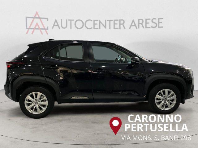 TOYOTA Yaris Cross 1.5 Hybrid 5p. E-CVT AWD-i Business