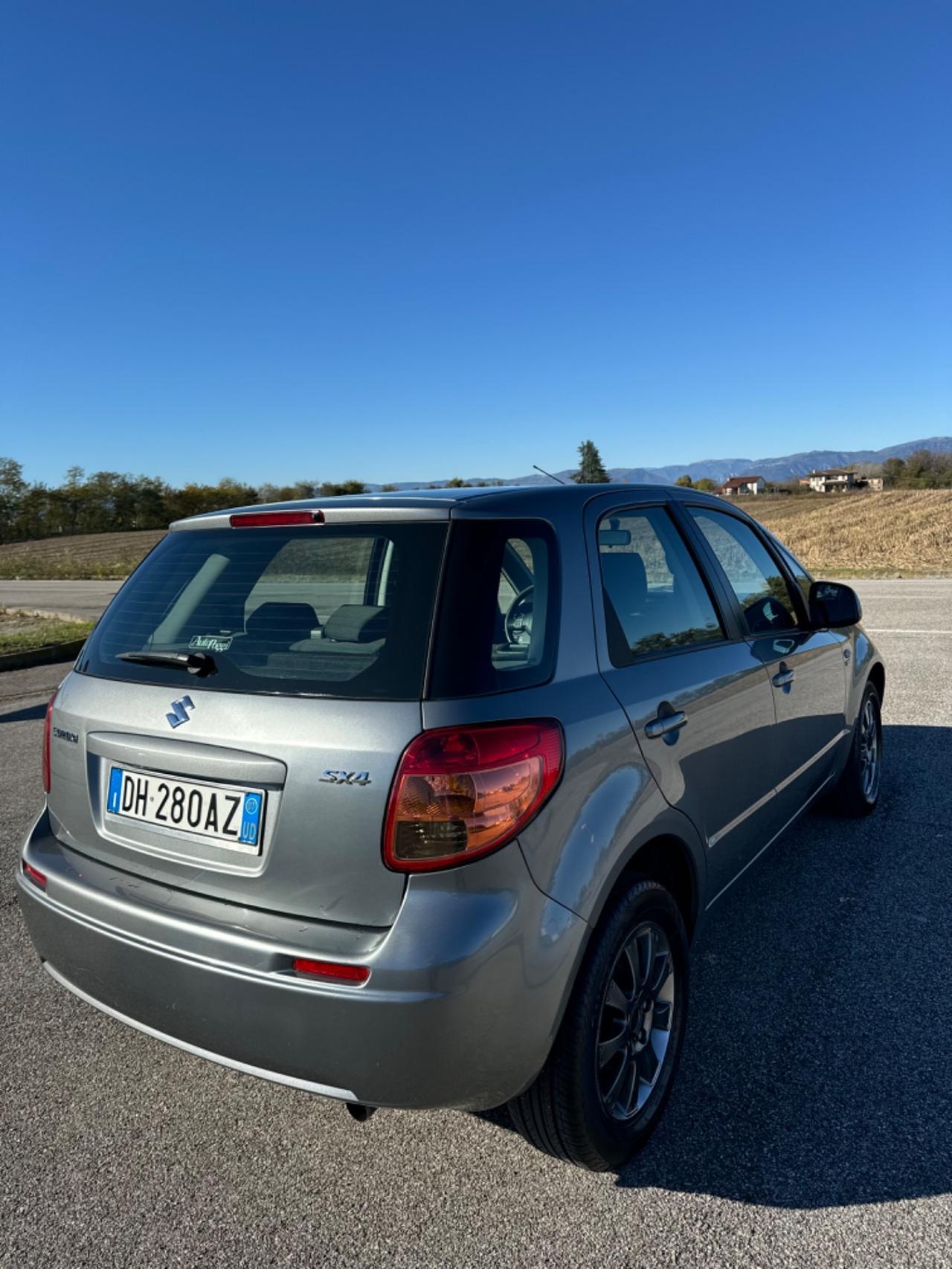 Suzuki SX4 1.6 DDiS 16V Urban Line