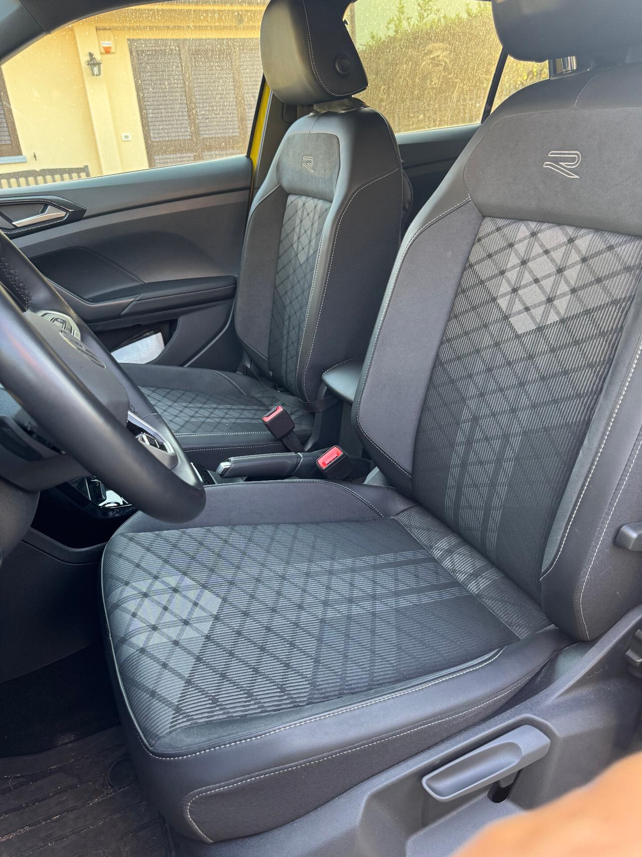 Volkswagen T-Cross 1.0 TSI 115 CV DSG R-Line