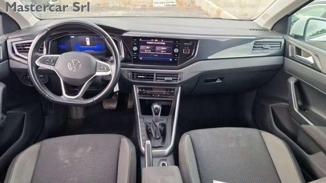 VOLKSWAGEN Polo Polo VI 2022 1.0 tsi Life 95cv dsg TG: GM227VX