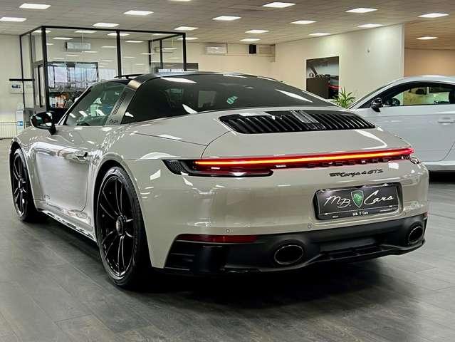 Porsche 992 911 Targa 3.0 4 GTS auto